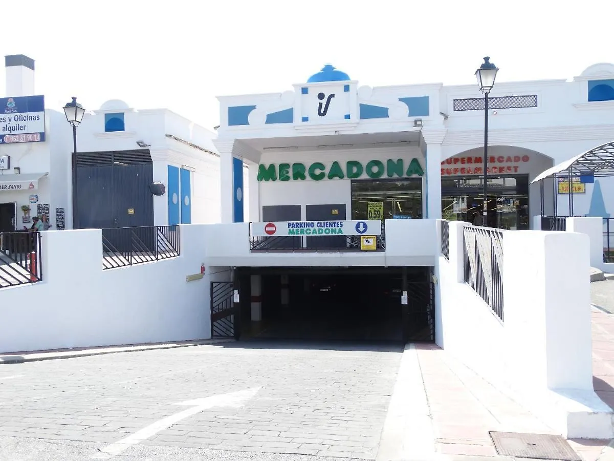 Luxury 3 Bed Townhouse In Puerto Banus Marbella Βίλα